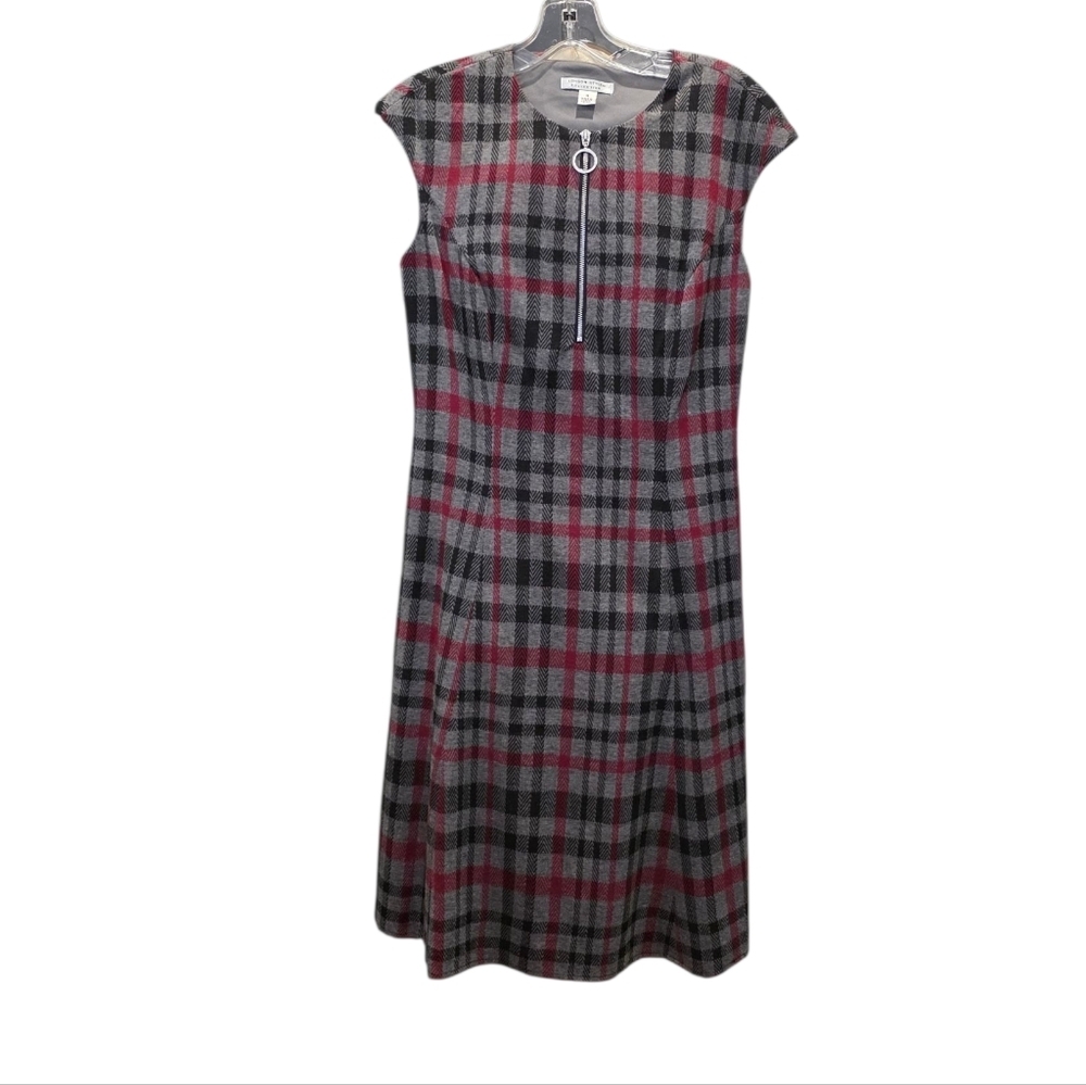 NWT'S London Style Gray and Red Plaid Midi Dress